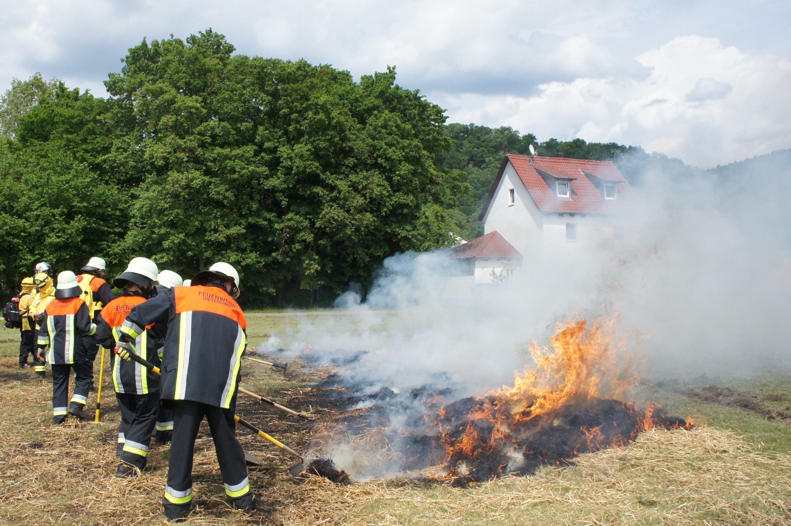 Ausbildung bungen Freiwilige Feuerwehr Dietersweg ausbildung-bungen-freiwilige-feuerwehr-dietersweg